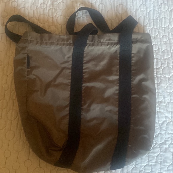 Club Monaco tote bag green olive - Picture 6 of 6